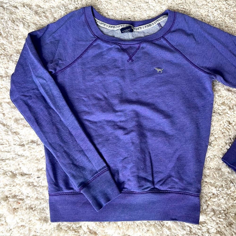Victorious secret Pink crewneck sweatshirt. Size xs.